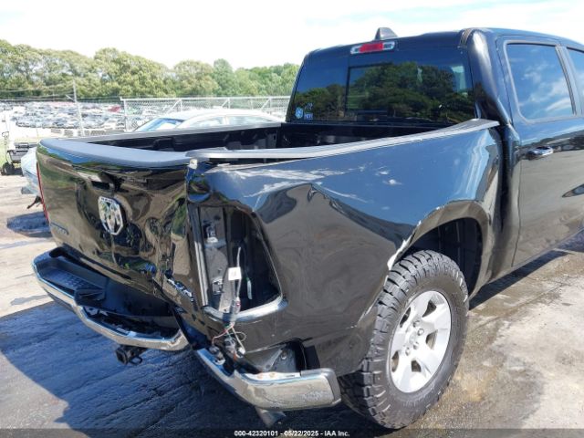 2020 RAM 1500 1C6RRFFG8LN120583 Photo 5