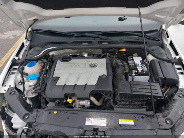 3VWLL7AJXEM372547 Volkswagen Jetta 2.0l Tdi