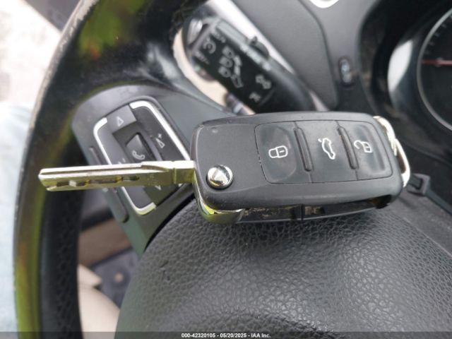 3VWLL7AJXEM372547 Volkswagen Jetta 2.0l Tdi