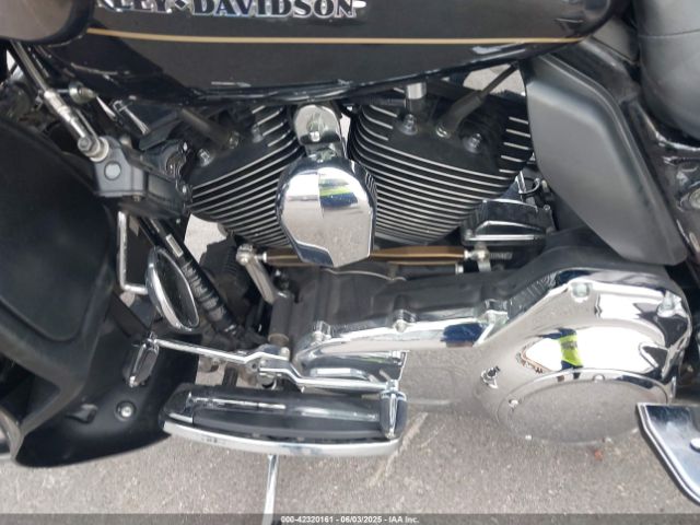 2016 HARLEY-DAVIDSON FLHTK 1HD1KEL15GB653548 Photo 8