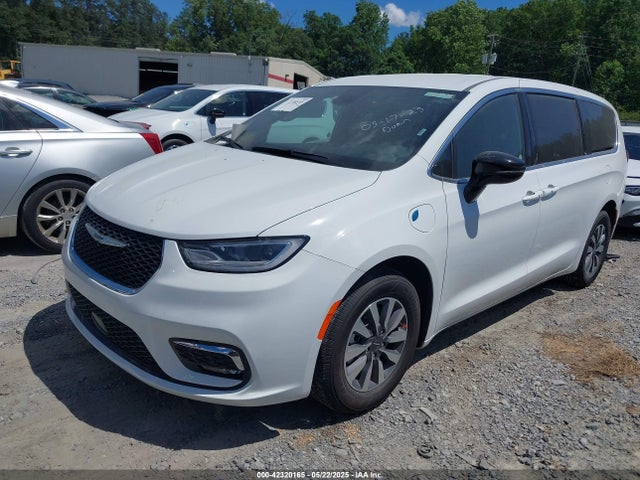 Chrysler Pacifica Hybrid Select 2025 2C4RC1S72SR577488 Image 2