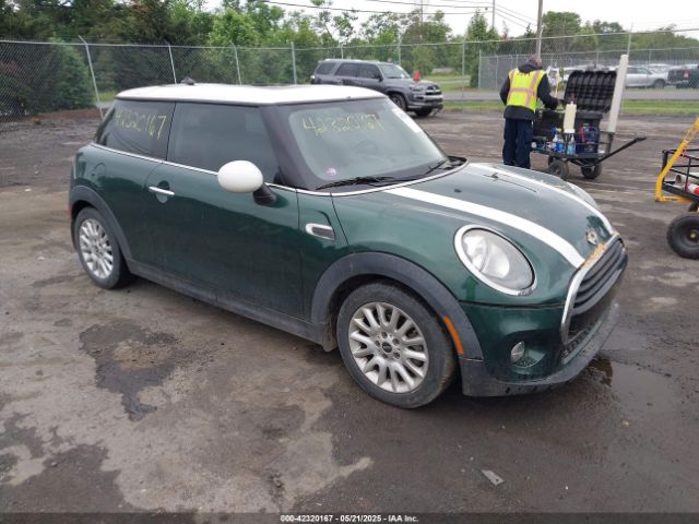 2016 MINI HARDTOP WMWXP5C53G3B76810 Photo 0