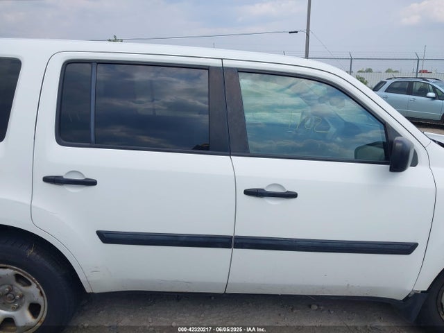Honda PILOT LX 2014 5FNYF4H27EB025811 Image 13