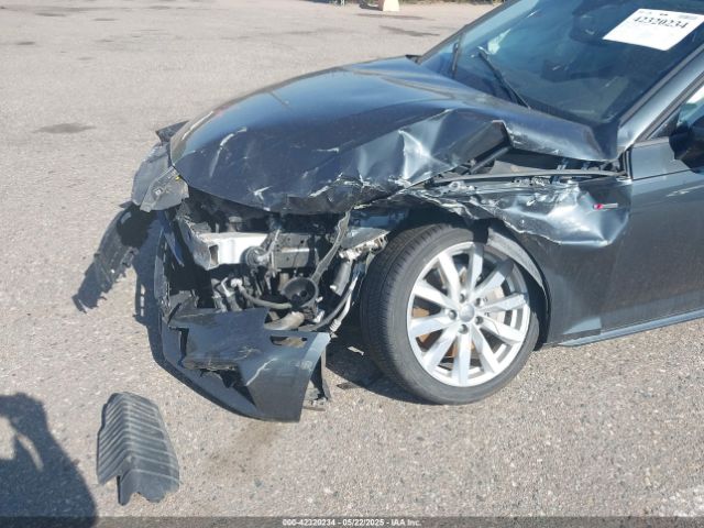 2018 AUDI A4 WAUDNAF48JA125341 Photo 5