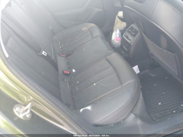 2018 AUDI A4 WAUDNAF48JA125341 Photo 7