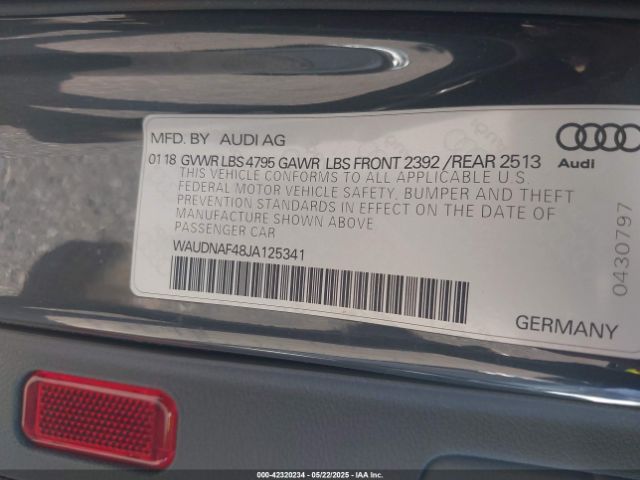 2018 AUDI A4 WAUDNAF48JA125341 Photo 8