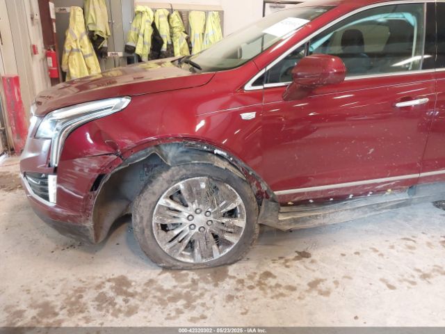 2018 CADILLAC XT5 1GYKNFRS6JZ114464 Photo 5