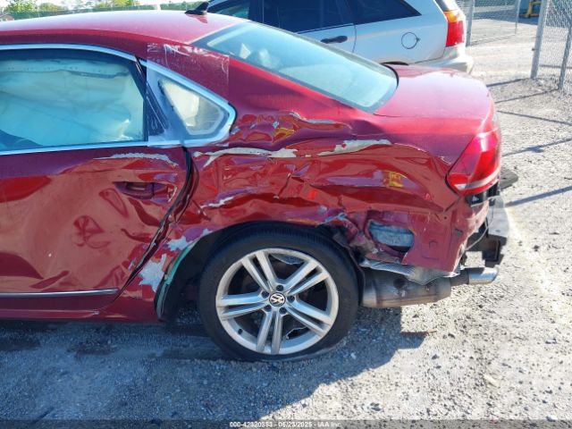 2015 VOLKSWAGEN PASSAT 1VWBT7A3XFC066237 Photo 5
