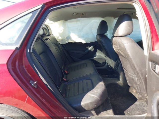 2015 VOLKSWAGEN PASSAT 1VWBT7A3XFC066237 Photo 7