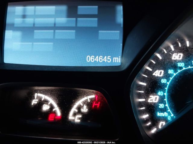 1FMCU9G9XFUB94947 Ford 2015