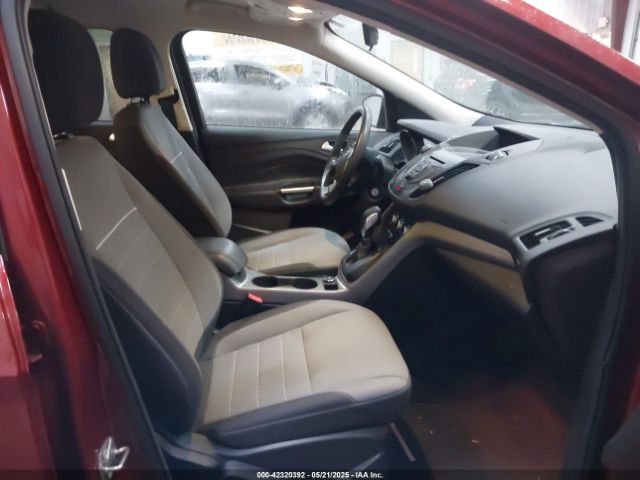 1FMCU9G9XFUB94947 Ford 2015