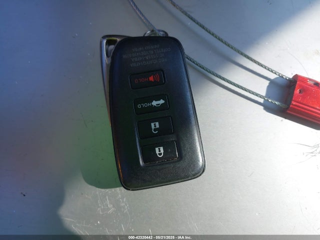 JTHBA1D20G5033115 Lexus IS 200T