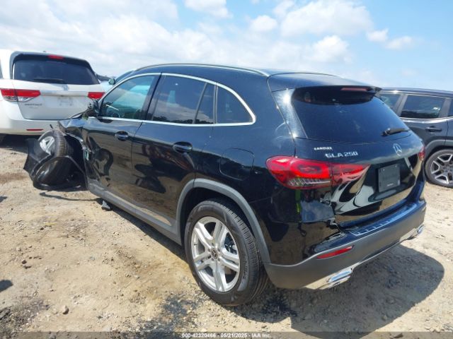 2021 MERCEDES-BENZ GLA 250 W1N4N4HB3MJ153870 Photo 2
