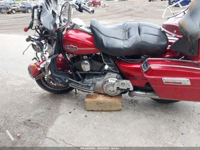 2012 HARLEY-DAVIDSON FLHTCU 1HD1FCM14CB608571 Photo 8