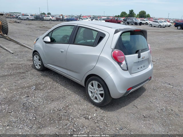 Chevrolet Spark Ls Cvt 2015 KL8CB6S99FC752222 Image 3
