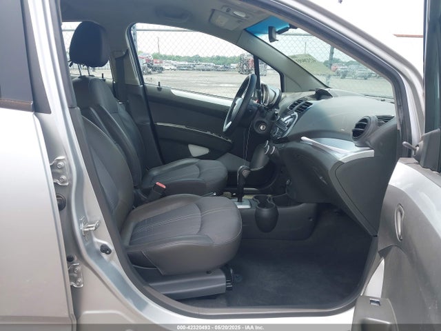Chevrolet Spark Ls Cvt 2015 KL8CB6S99FC752222 Image 5