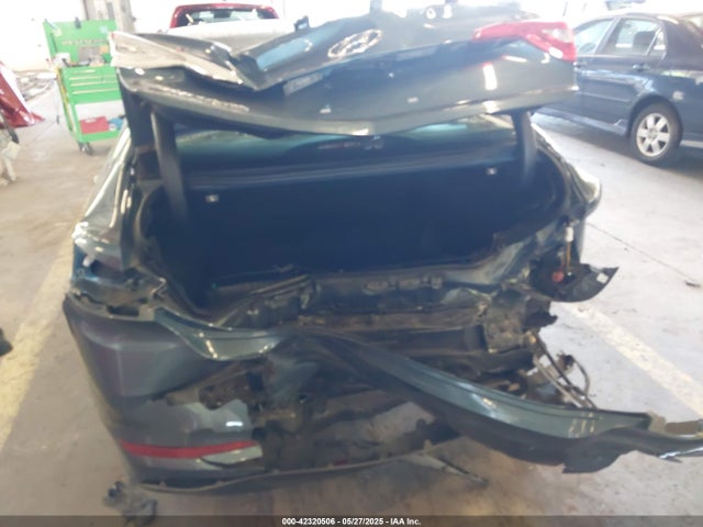 5NPE24AFXHH443443 Hyundai 2017