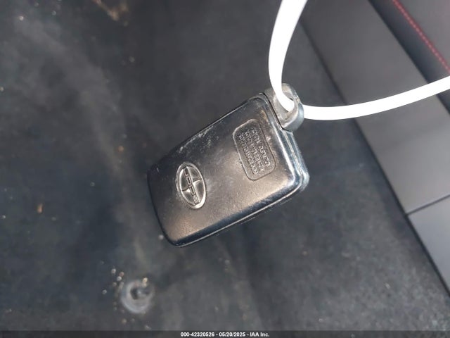 JF1ZNAA10E9706819 Scion Fr-s Monogram