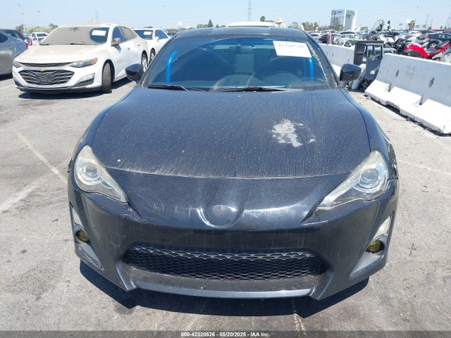 JF1ZNAA10E9706819 Scion Fr-s Monogram