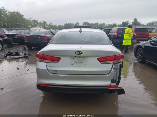 5XXGT4L37GG010780 KIA Optima Lx