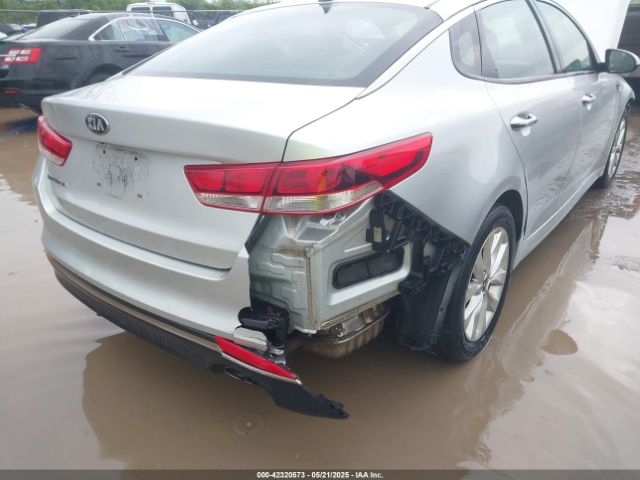 5XXGT4L37GG010780 KIA Optima Lx