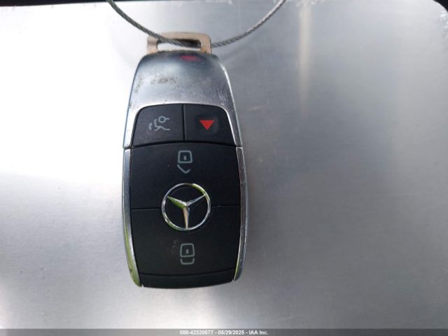 W1K3G4EB8MJ281447 Mercedes-Benz m260