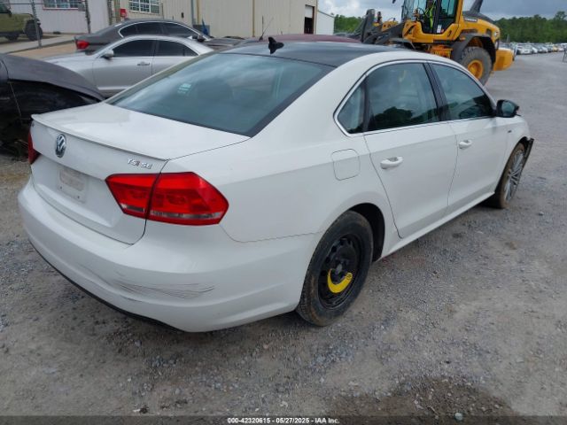 2015 VOLKSWAGEN PASSAT 1VWBS7A39FC075966 Photo 3