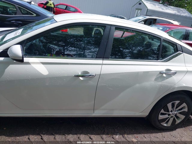 1N4BL4BV4PN422923 Nissan Altima S Fwd