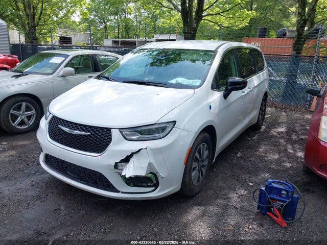 Chrysler Pacifica Hybrid Select 2024 2C4RC1S71RR118334 Image 2