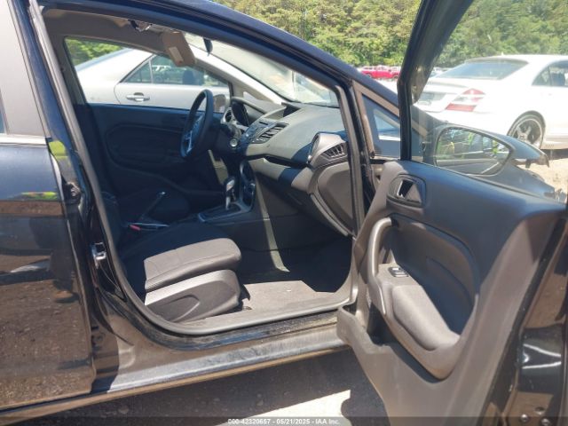 3FADP4EJ0KM125724 Ford FIESTA SE