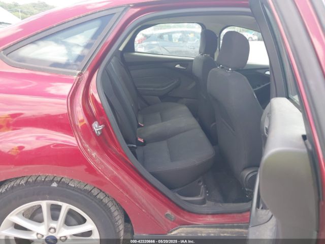 1FADP3F27FL224094 Ford FOCUS SE