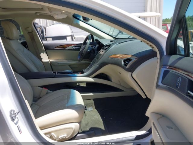 3LN6L2GK6ER817934 Lincoln MKZ