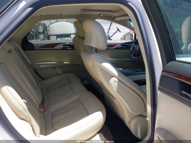 3LN6L2GK6ER817934 Lincoln MKZ