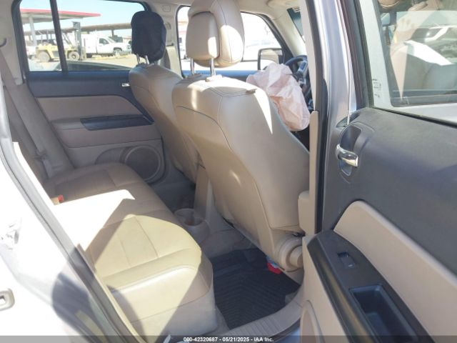 1C4NJPFA5GD600883 Jeep Patriot High Altitude Edition