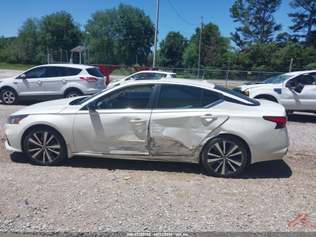 1N4BL4CV3KC167698 Nissan 2019