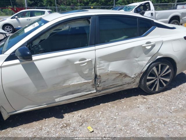 1N4BL4CV3KC167698 Nissan 2019
