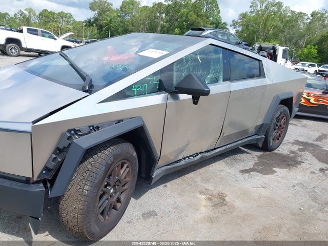 2024 TESLA CYBERTRUCK 7G2CEHED3RA050618 Photo 5