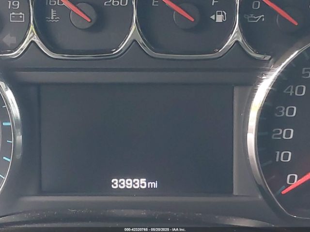 1GNSKHKC2HR240545 Chevrolet Suburban Lt