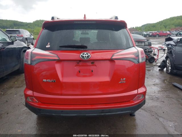JTMBFREV5GJ070789 Toyota RAV4 LE