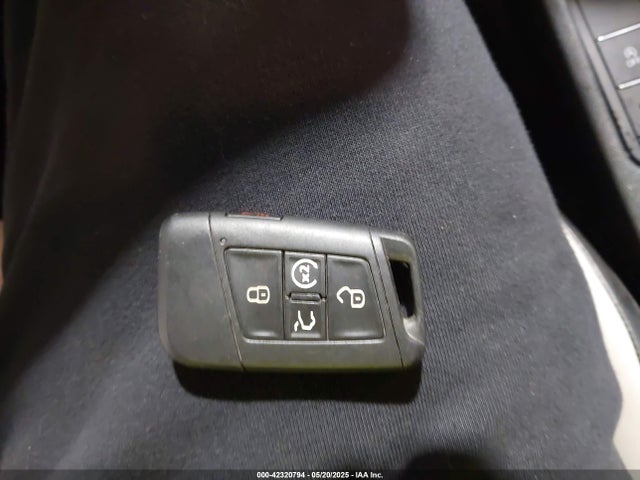 3VWC57BU7KM069854 Volkswagen 1.4 tsi