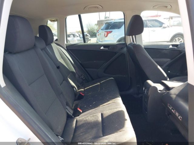WVGAV7AX5HK045344 Volkswagen Tiguan 2.0t/2.0t S