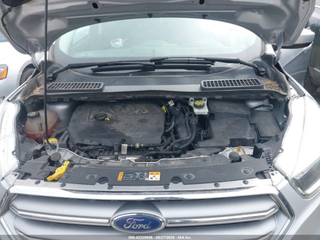 1FMCU0GDXHUE37854 Ford ESCAPE SE