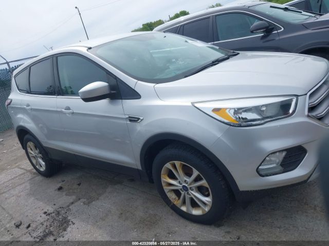 1FMCU0GDXHUE37854 Ford ESCAPE SE