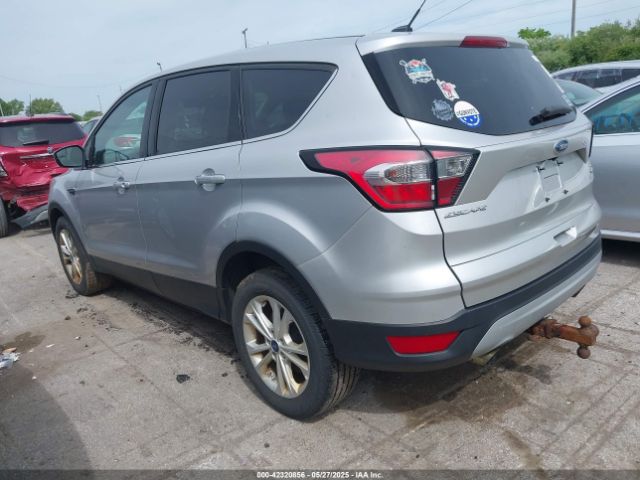 1FMCU0GDXHUE37854 Ford ESCAPE SE