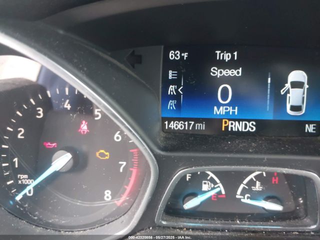 1FMCU0GDXHUE37854 Ford ESCAPE SE
