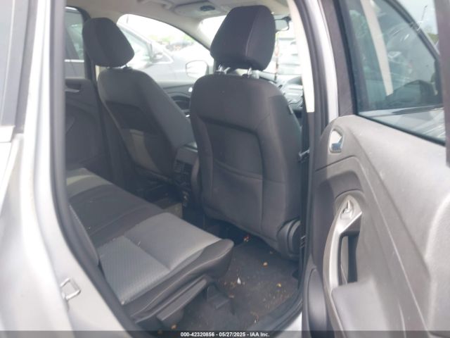 1FMCU0GDXHUE37854 Ford ESCAPE SE