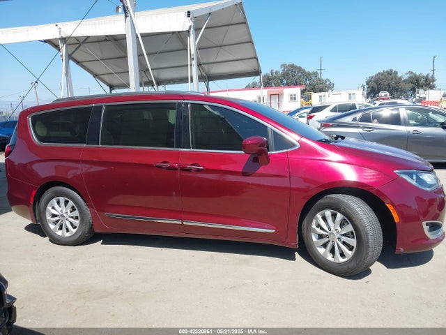 2C4RC1BG2KR554891 Chrysler Pacifica Touring L
