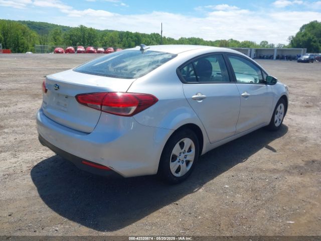 3KPFK4A75HE016902 KIA FORTE LX