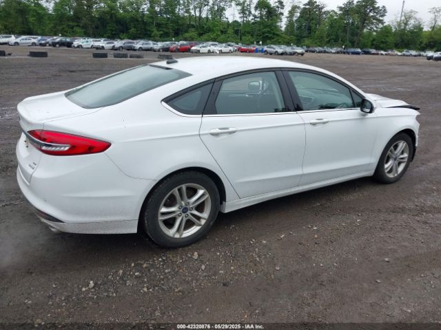 3FA6P0HD3JR281666 Ford FUSION SE