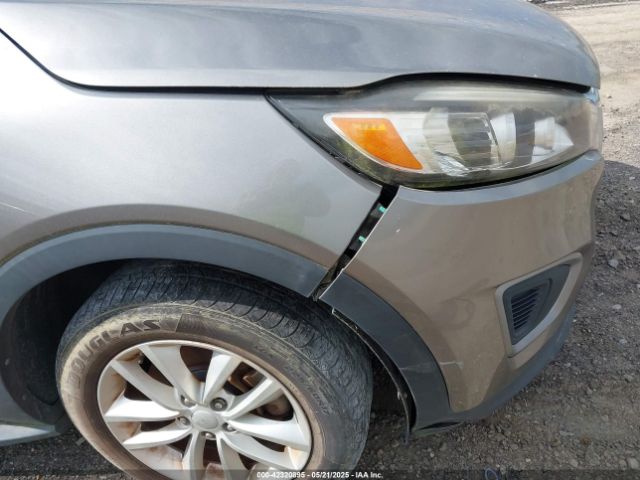 5XYPG4A35GG053324 KIA Sorento 2.4l Lx